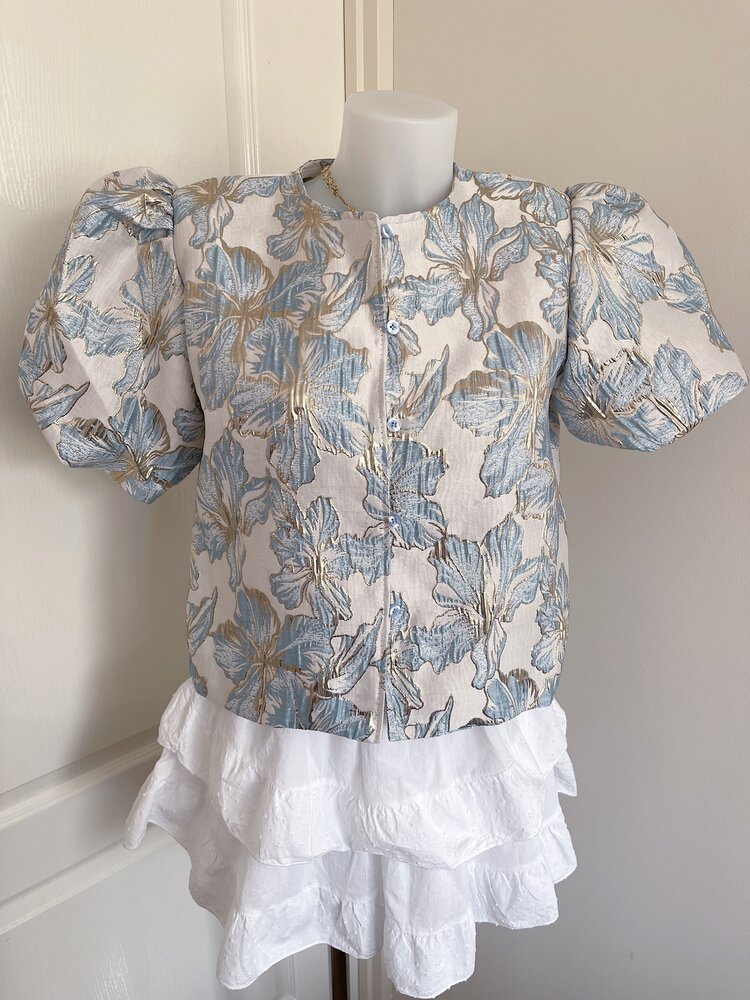 Sumire Jacquard Floral Puff Top / Light Blue