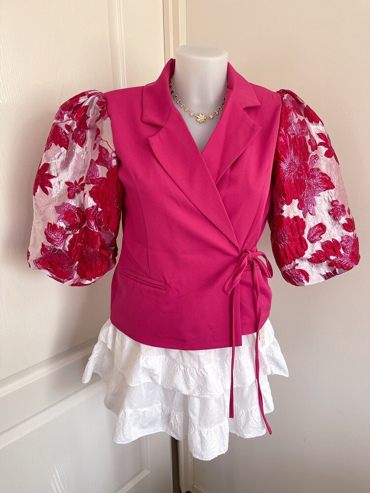 Amaya Jacquard Flower Puff Blazer / Red & Pink