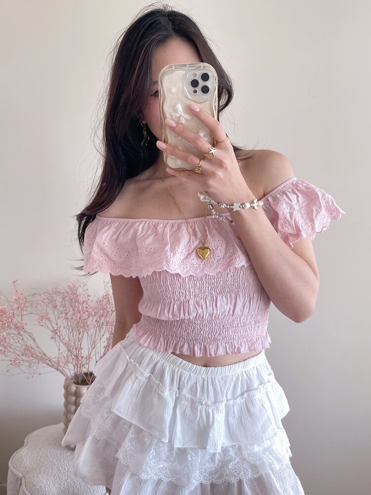 Isabella Embroidered Top / Light Pink