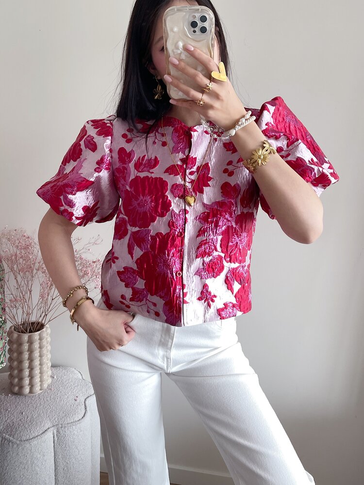 Sumire Jacquard Floral Puff Top / Red & Pink