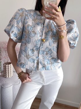 Sumire Jacquard Floral Puff Top / Light Blue