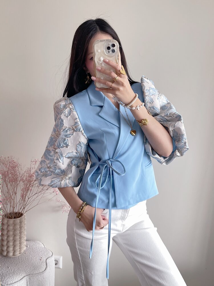 Amaya Jacquard Flower Puff Blazer / Light Blue