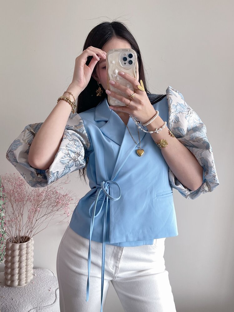 Amaya Jacquard Flower Puff Blazer / Light Blue