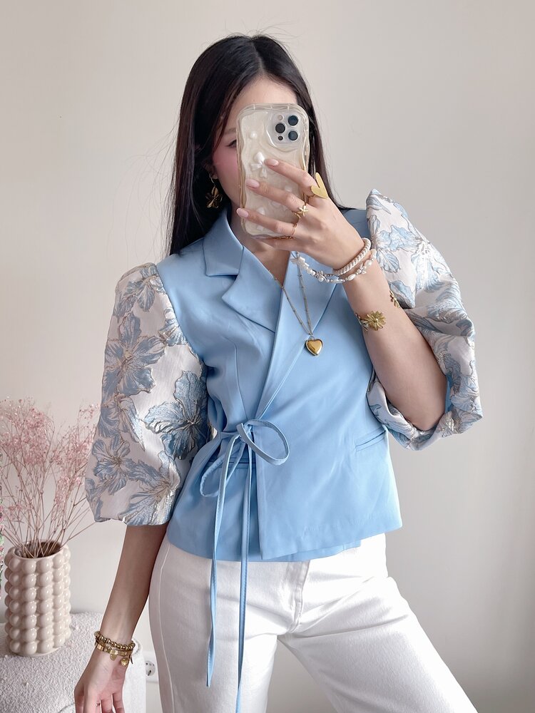 Amaya Jacquard Flower Puff Blazer / Light Blue