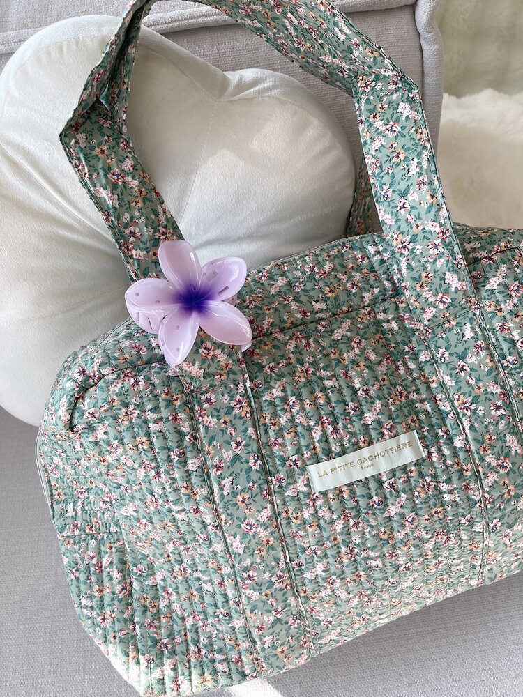 Acacia Flower Travel Bag / Sage Green