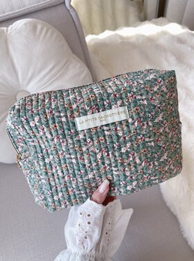 Marly Flower Toiletry Bag / Sage Green (Large)