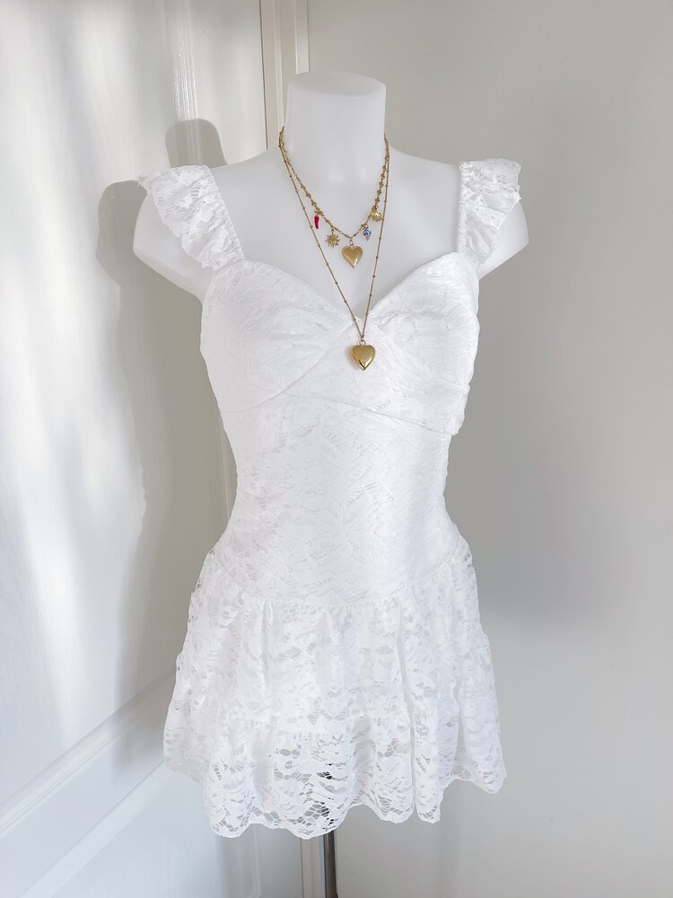 Gemma Lace Ruffle Dress / White