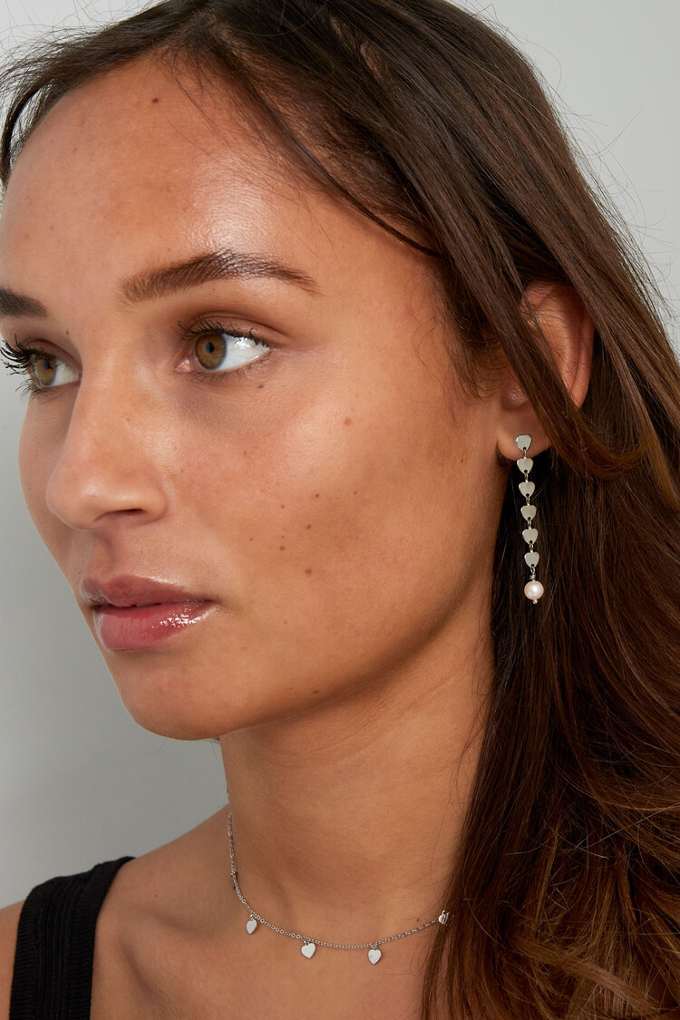 Silver Long Heart Dangle Earrings / Pearl