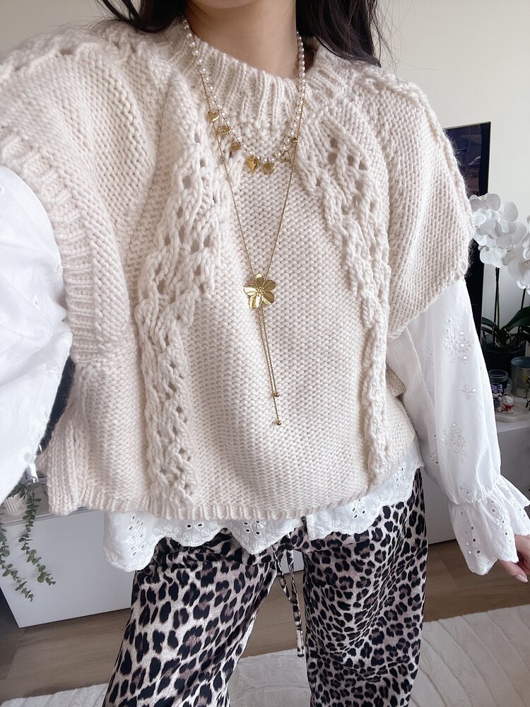 Nadira Bow Gilet Sweater / Beige