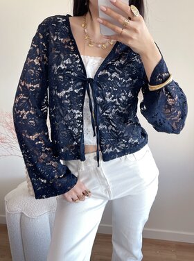 Magnolia Lace Cardigan / Navy Blue