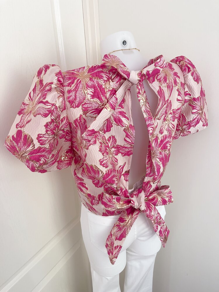 Lilli Jacquard Floral Puff Top / Fuchsia Pink