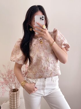Lilli Jacquard Floral Puff Top / Beige Pink