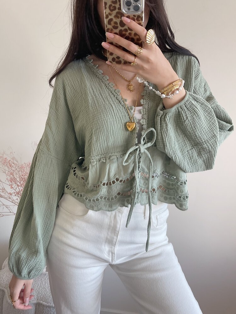 Roselia Embroidered Blouse / Army Green