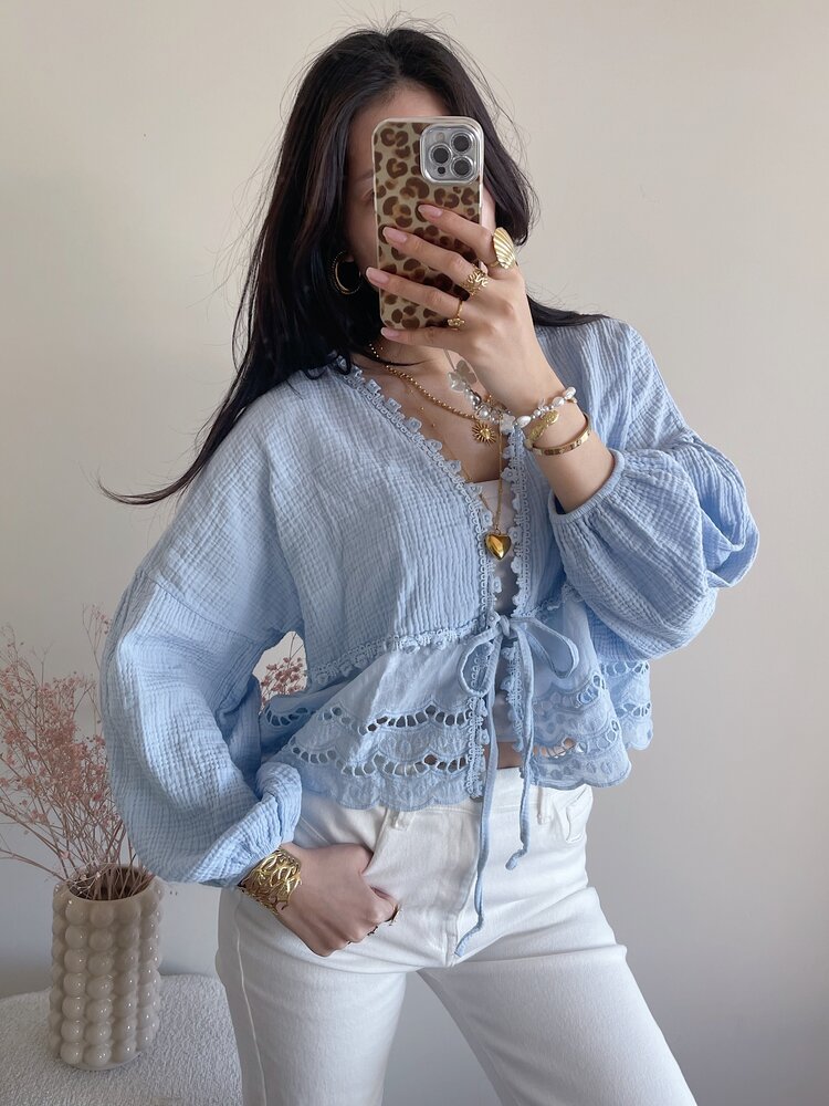 Roselia Embroidered Blouse / Light Blue