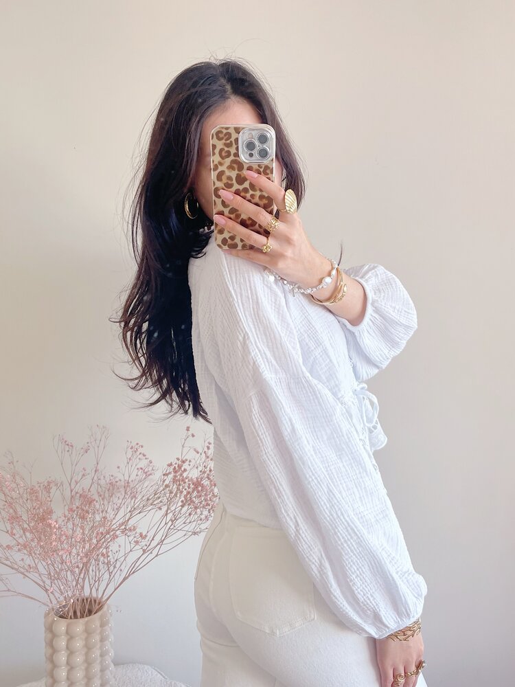 Roselia Embroidered Blouse / White