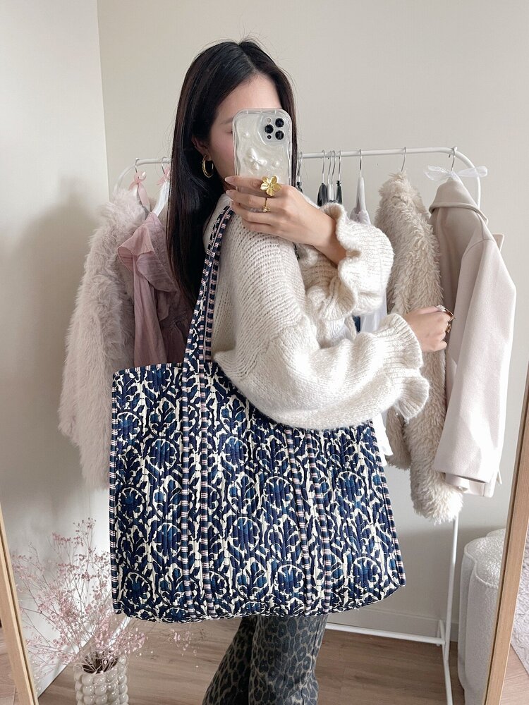 Macie Flower Shopper Bag / White & Black