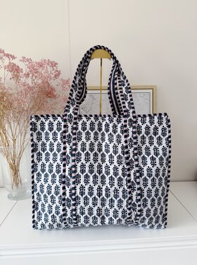Macie Flower Shopper Bag / White & Black