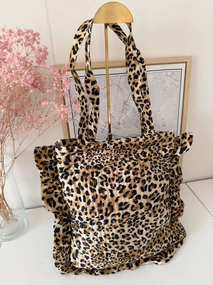 Jessika Leopard Ruffle Tote Bag / Brown