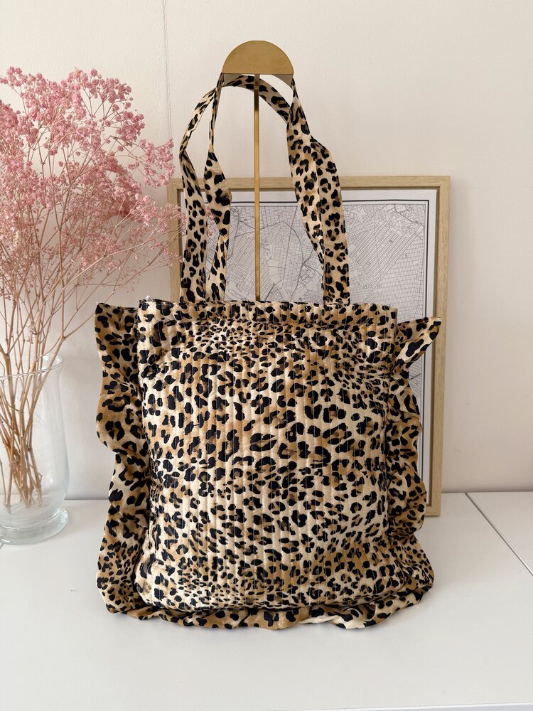 Jessika Leopard Ruffle Tote Bag / Brown