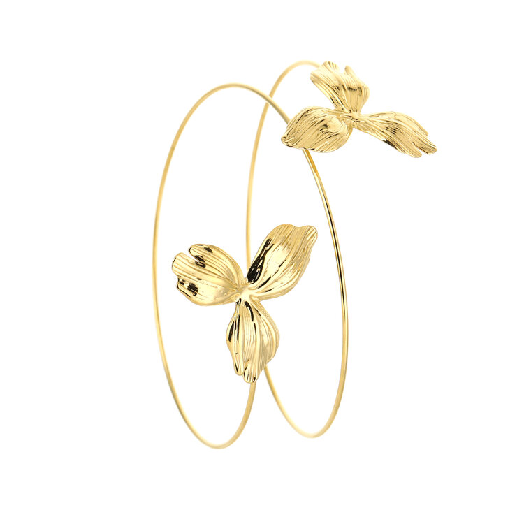 Gold Three Leaf Flower Above Bracelet