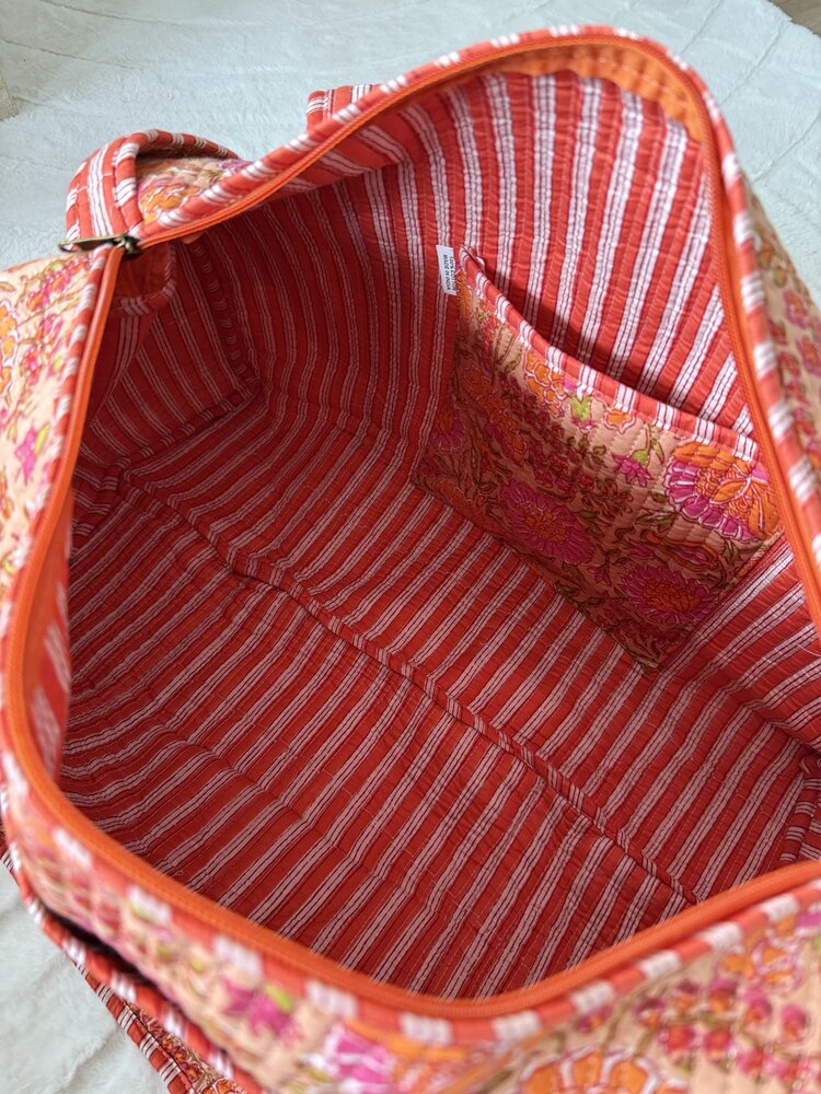Yasmina Flower Travel Bag / Orange & Pink