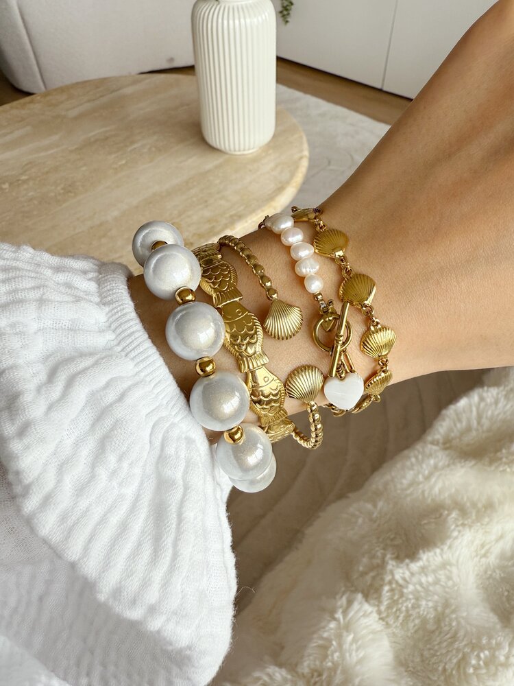 Gold Shell Dots Bangle Bracelet