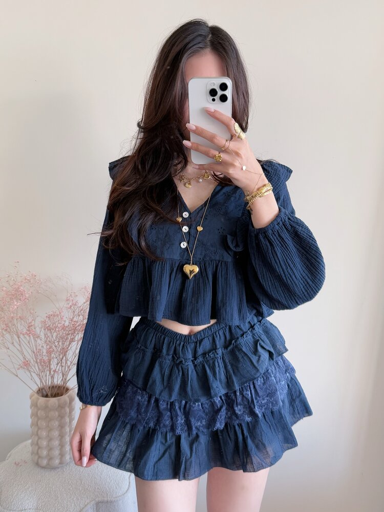 Millane Embroidered Blouse / Navy Blue