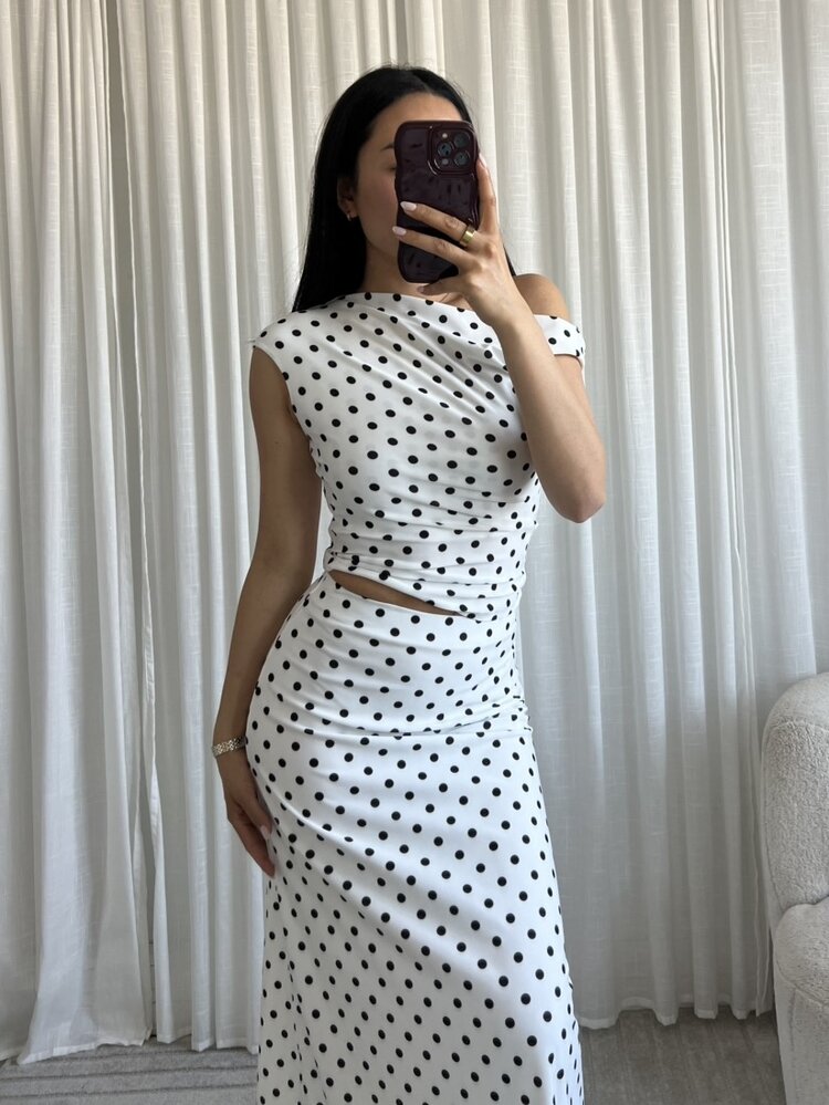 Athena Polkadot Off Shoulder Top / White