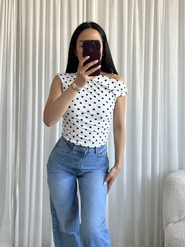 Athena Polkadot Off Shoulder Top / White