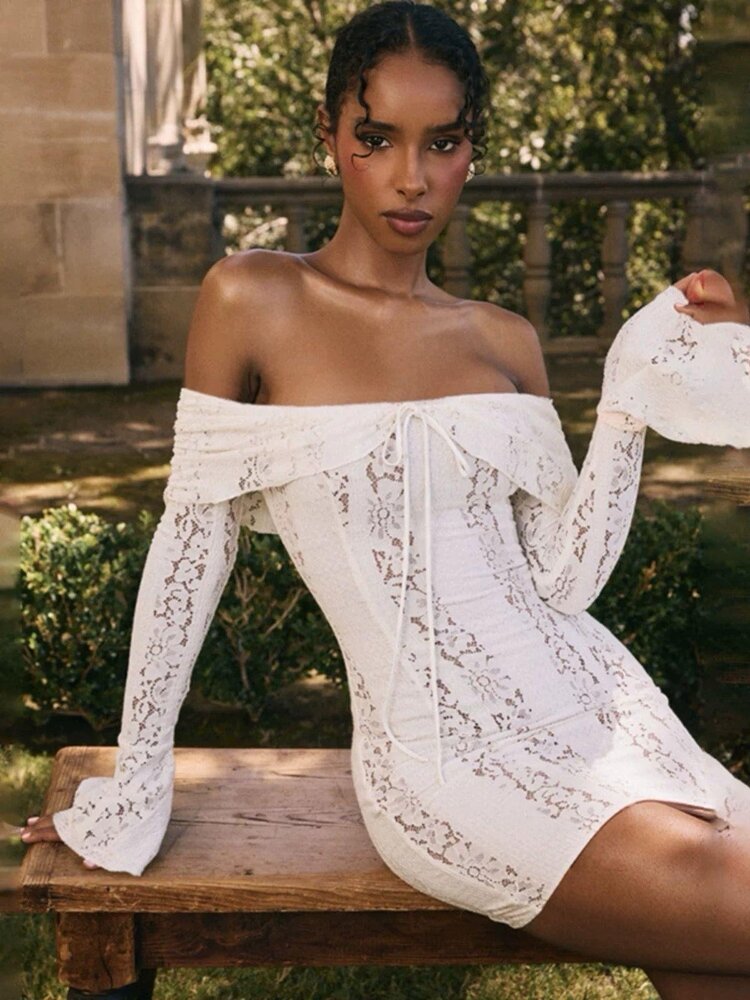 Thalia Lace Off Shoulder Dress / Cream