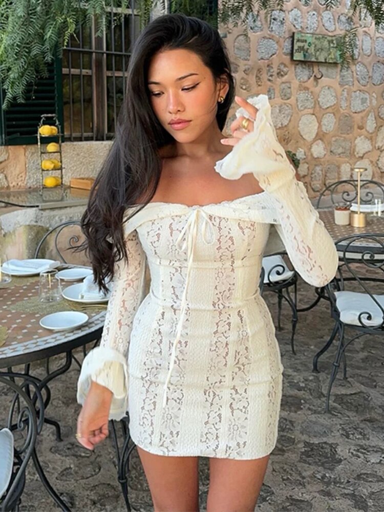 Thalia Lace Off Shoulder Dress / Cream