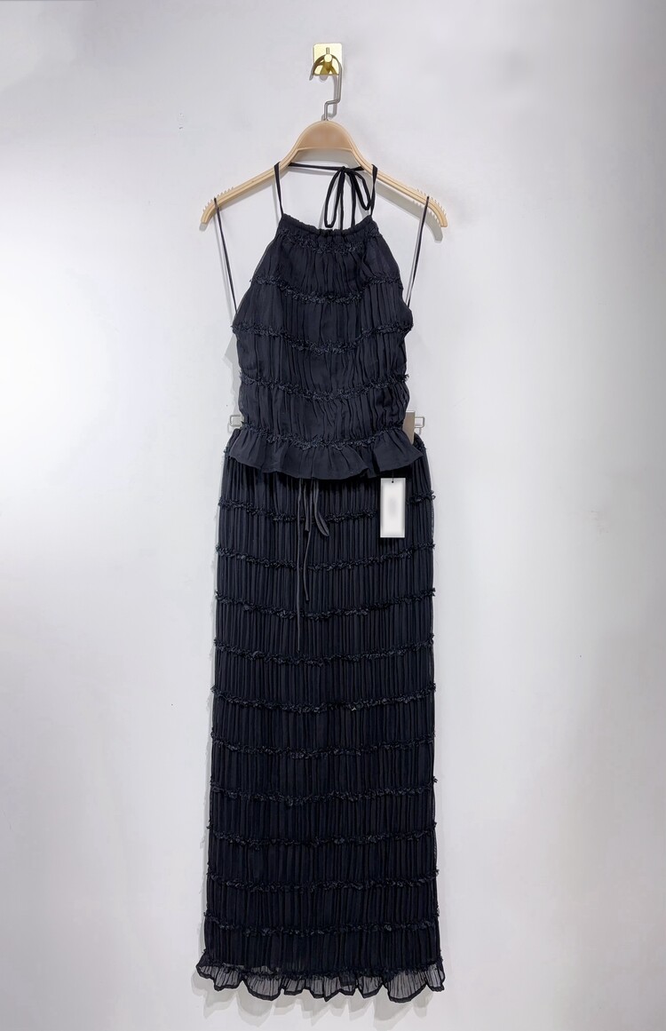 Muse Ruched Halter Top & Skirt Set / Black