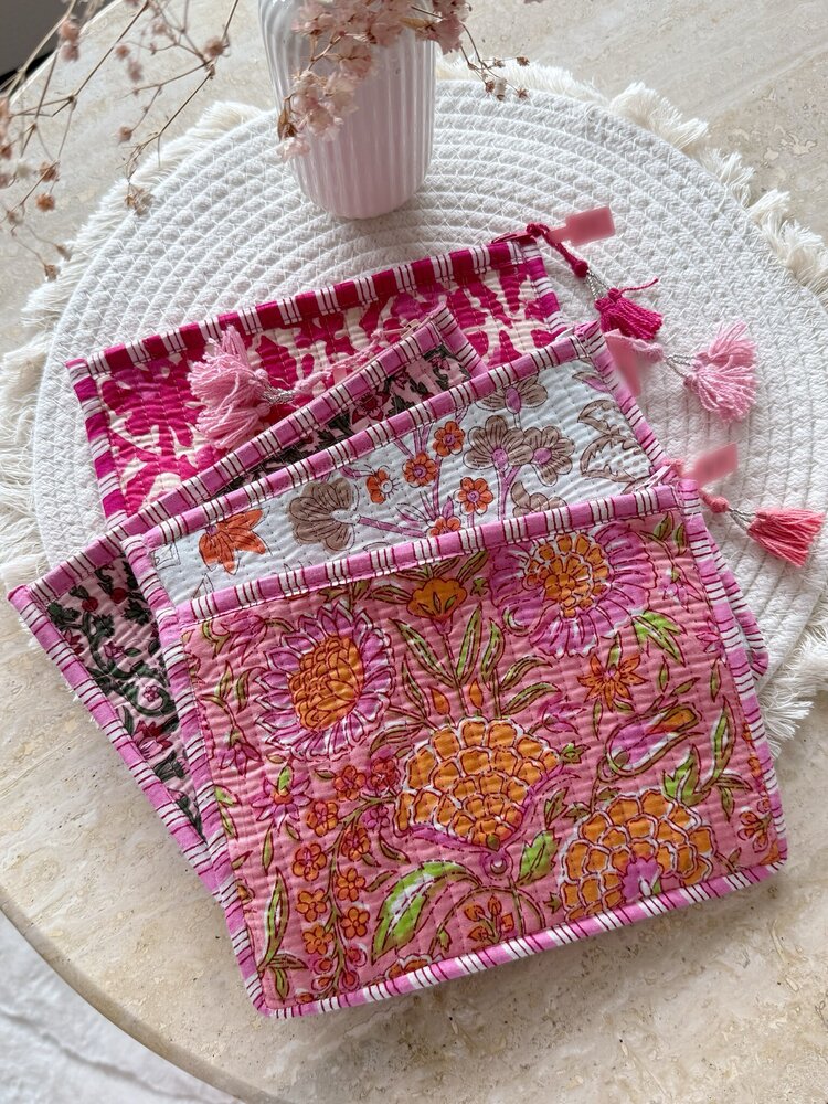 Bali Flat Flower Pouch / Navy Blue