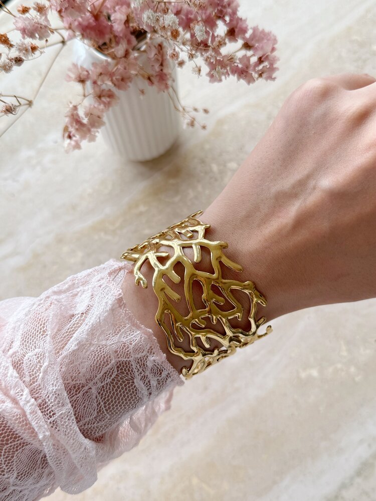 Gold Coral Riff Bangle Bracelet