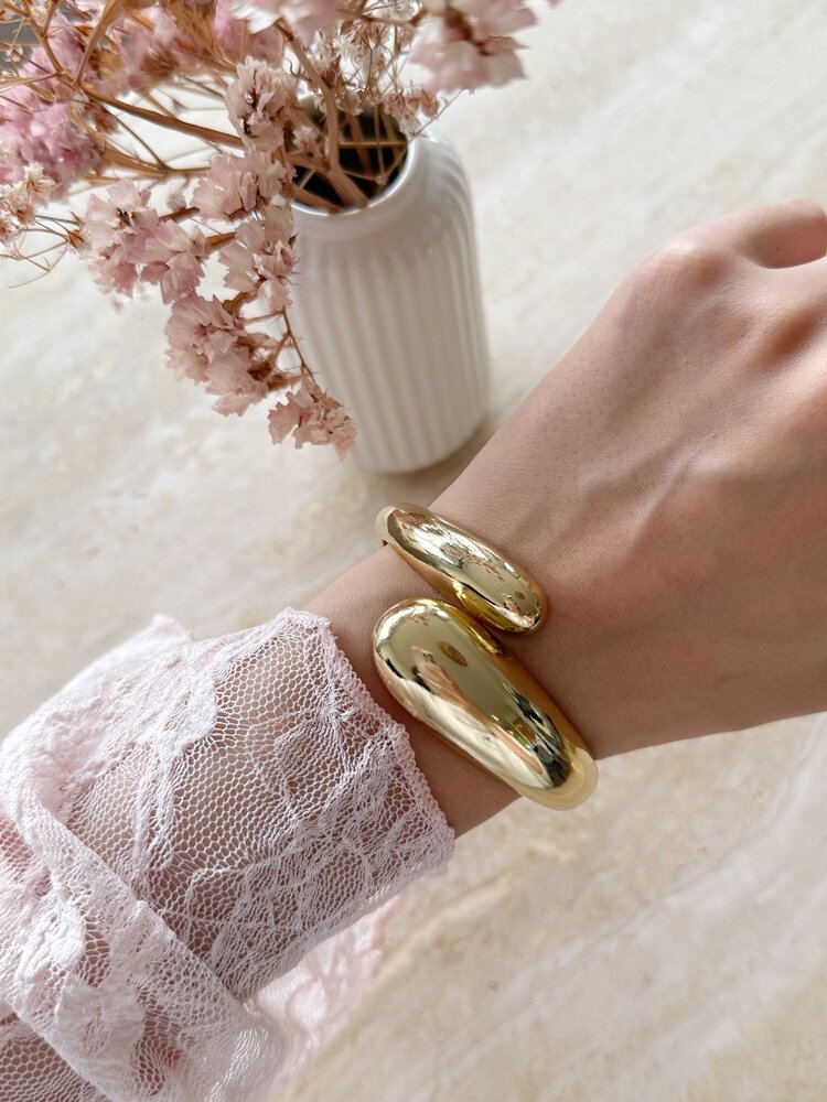 Gold Bold Wrap Bangle Bracelet