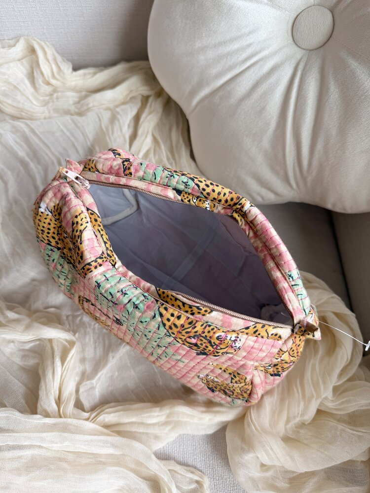 Bali Leopard Pouch / Light Pink