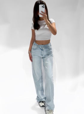Alyvia Cross Waist Jeans / Light Blue