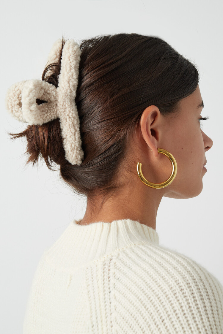 Fluffy Teddy Hair Claw / Beige