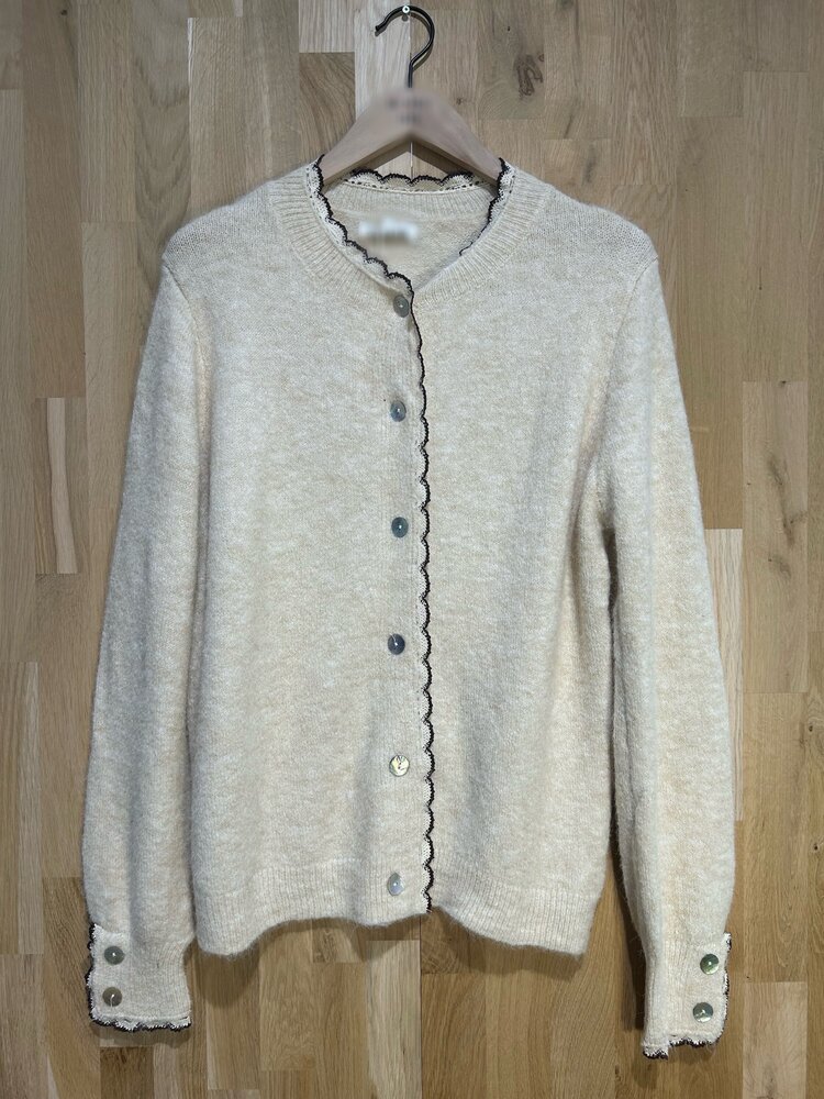 Luana Scallop Trim Cardigan / Beige