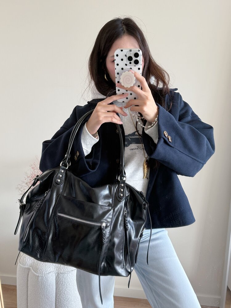 Sofia City Shoulder Bag / Black