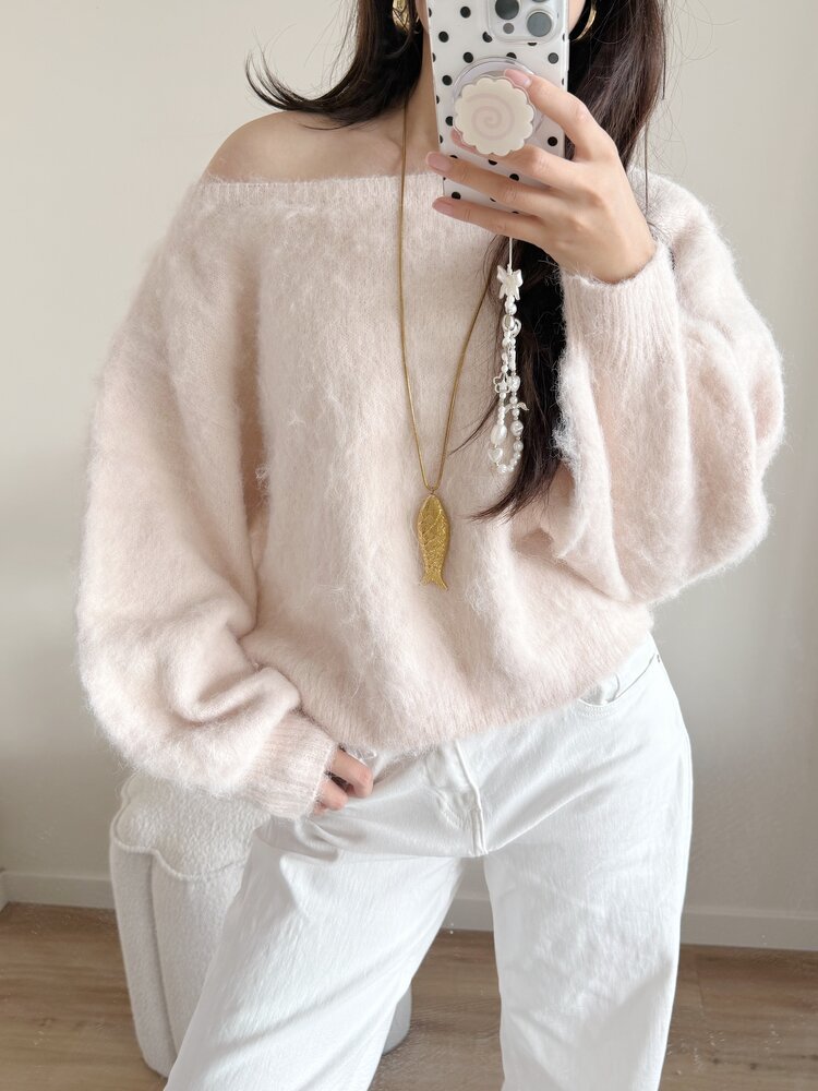 Sunmi Fluffy Knit Sweater / Light Pink
