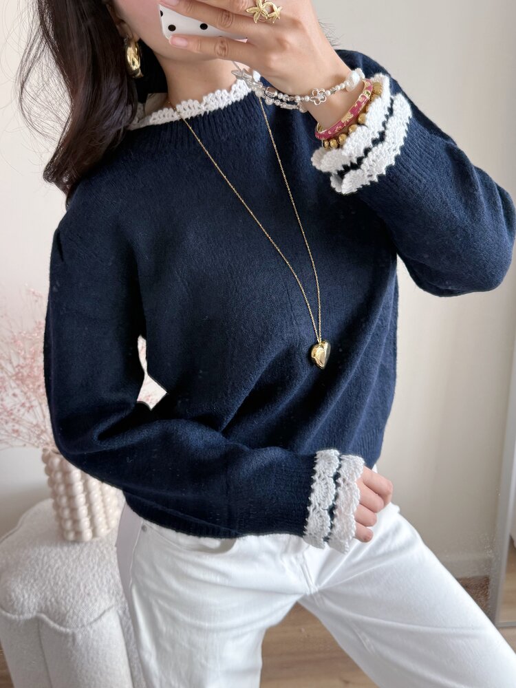 Luisa Embroidery Knit Sweater / Navy Blue