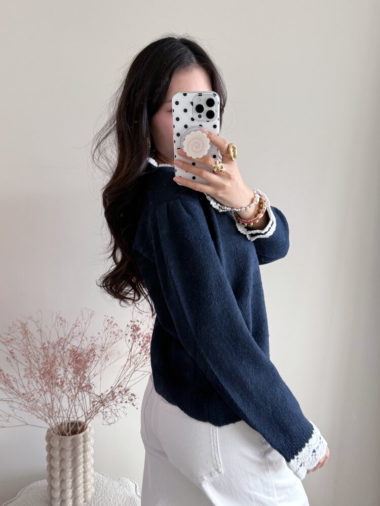 Luisa Embroidery Knit Sweater / Navy Blue