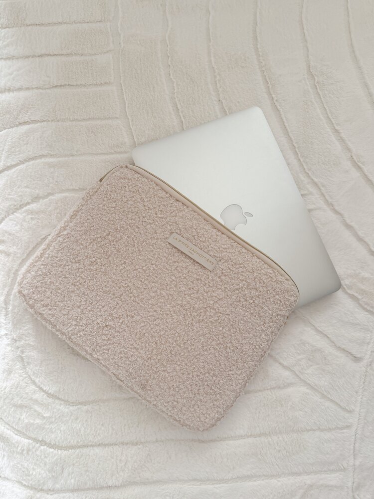 Belin Teddy Laptop Pouch / Ecru