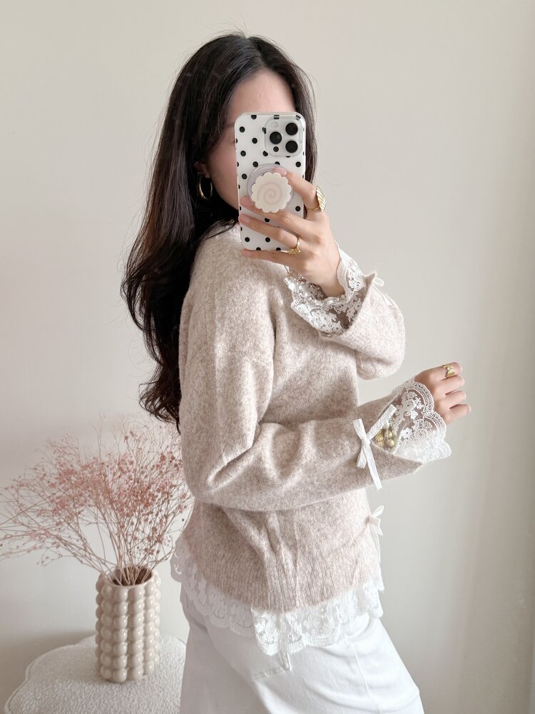 Daniella Lace Knit Sweater / Taupe