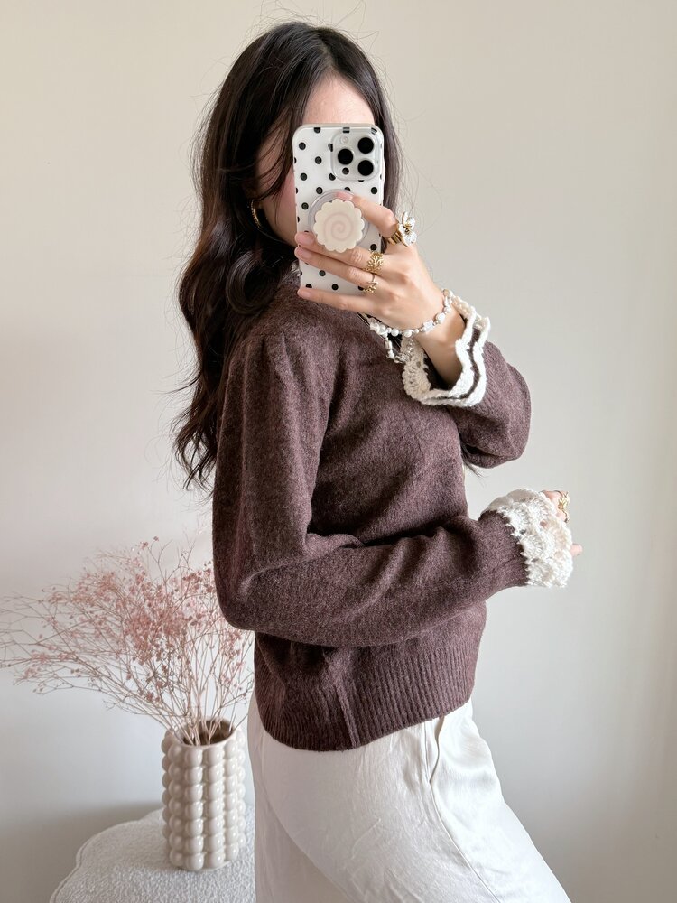 Luisa Embroidery Knit Sweater / Brown