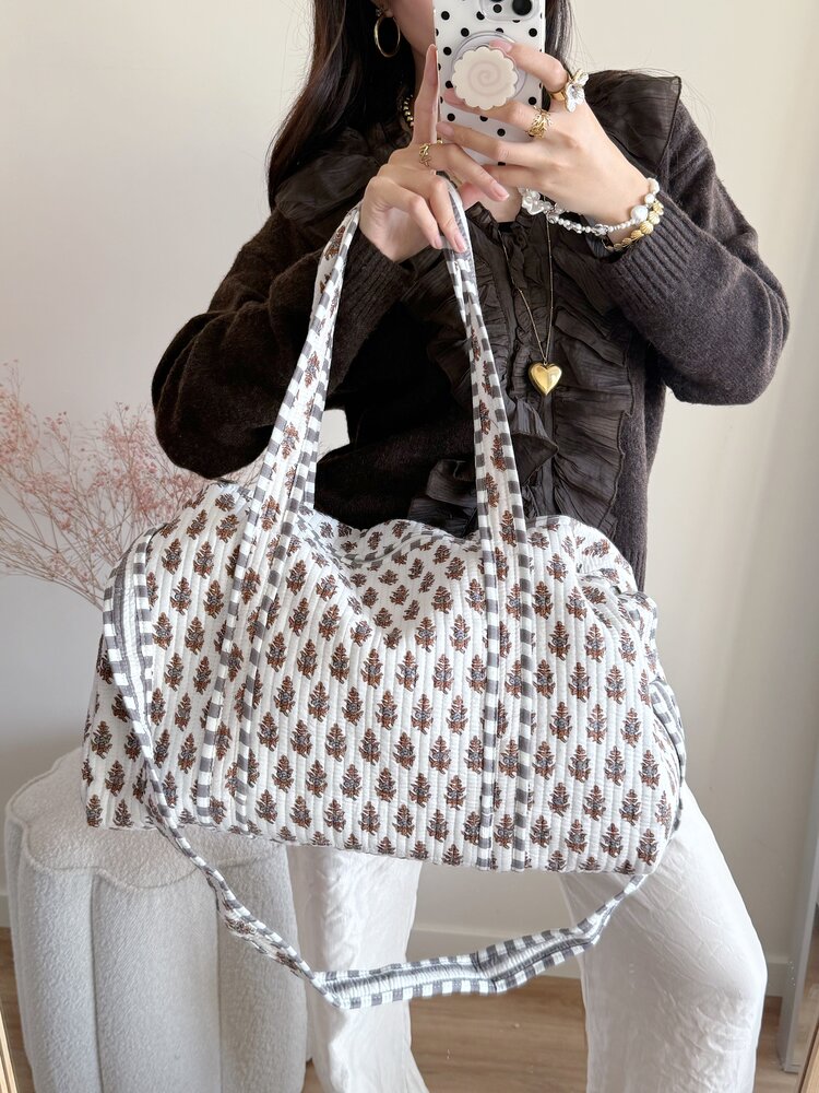 Yasmina Flower Travel Bag / White