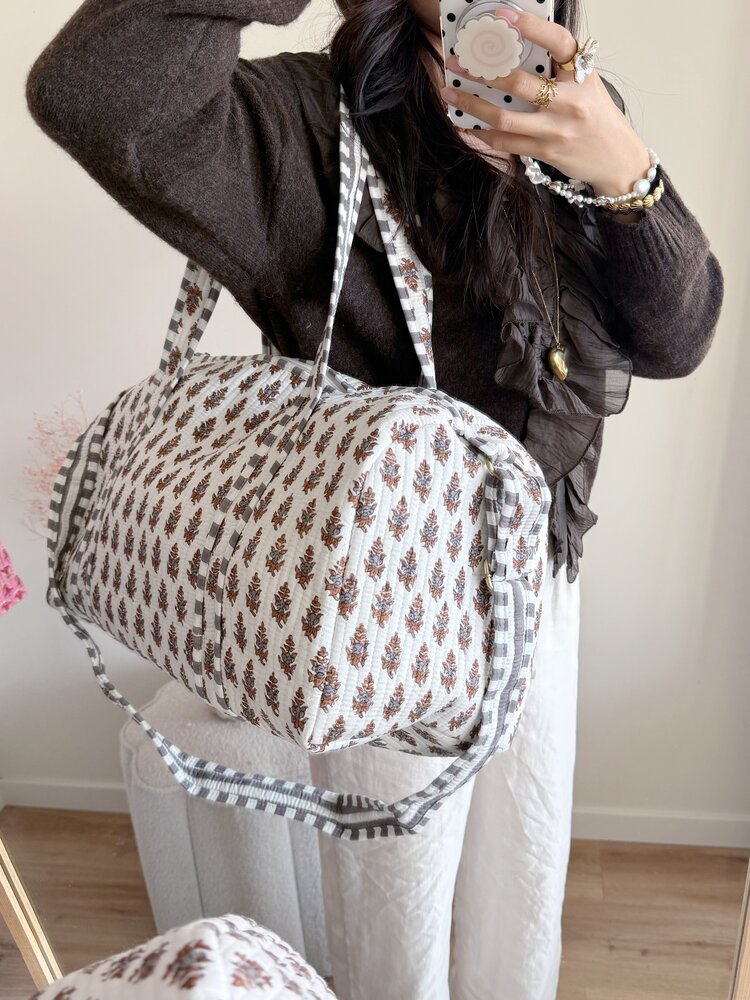 Yasmina Flower Travel Bag / White