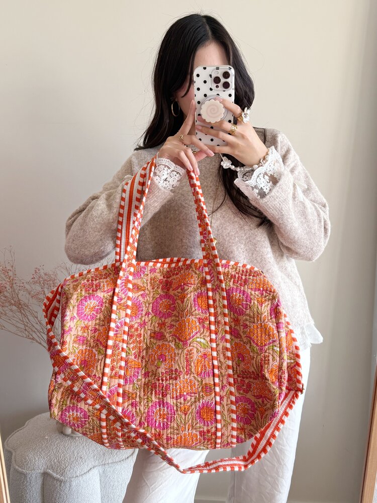 Yasmina Flower Travel Bag / Orange & Pink