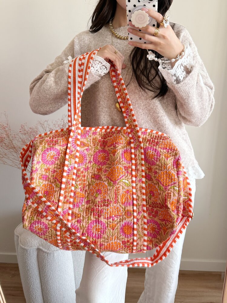 Yasmina Flower Travel Bag / Orange & Pink